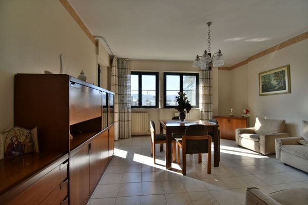 appartamento in vendita a Tolentino