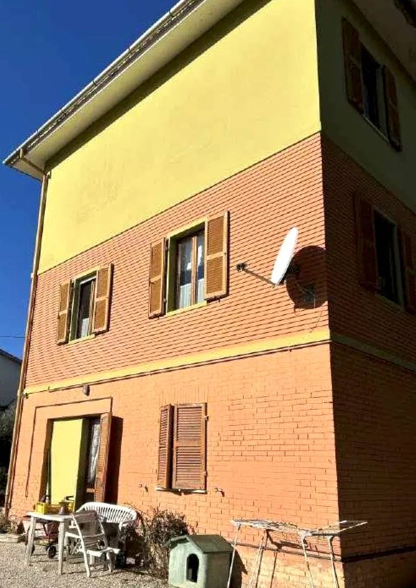 appartamento in vendita a Tolentino in zona Rotondo