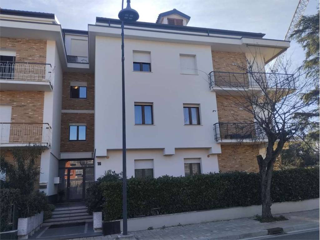 appartamento in vendita a Tolentino