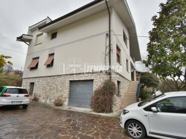 appartamento in vendita a Tolentino