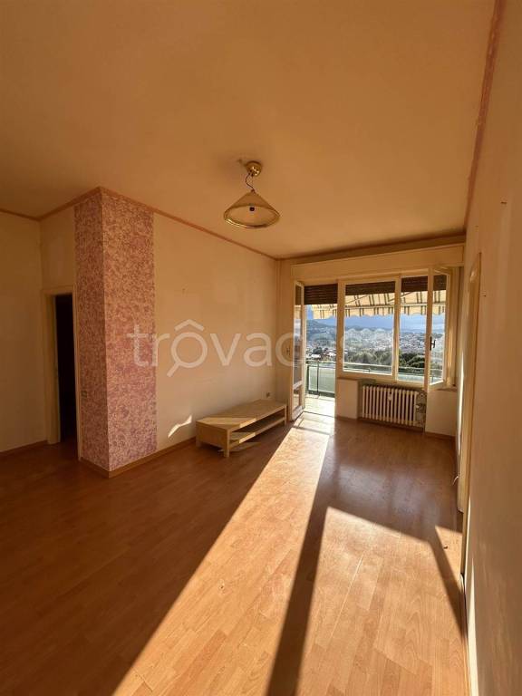appartamento in vendita a Tolentino in zona Le Grazie
