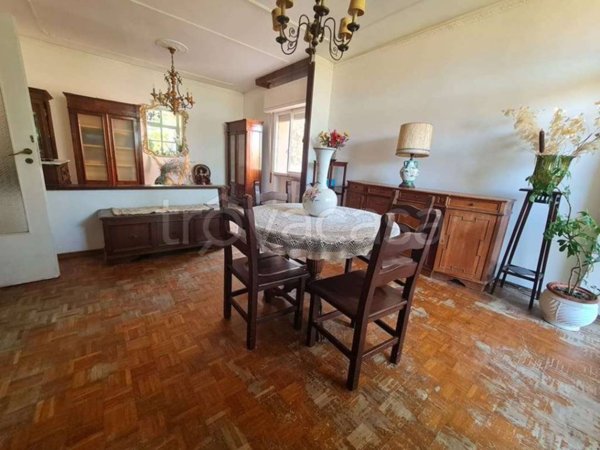 appartamento in vendita a Tolentino in zona Le Grazie