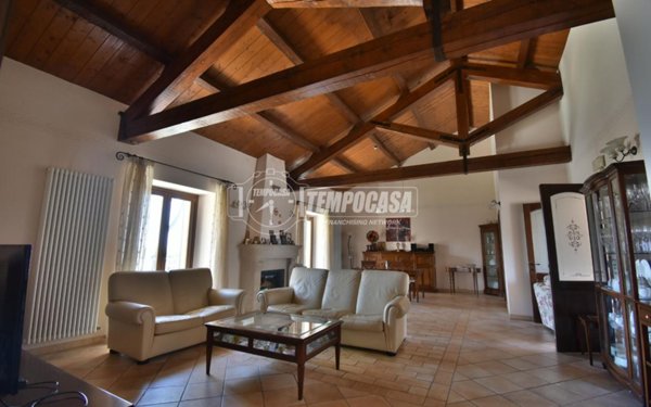 appartamento in vendita a Tolentino