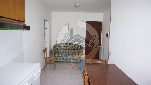 appartamento in vendita a Tolentino in zona Pace