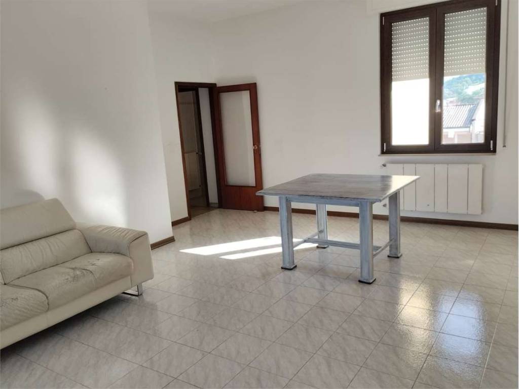 appartamento in vendita a Tolentino