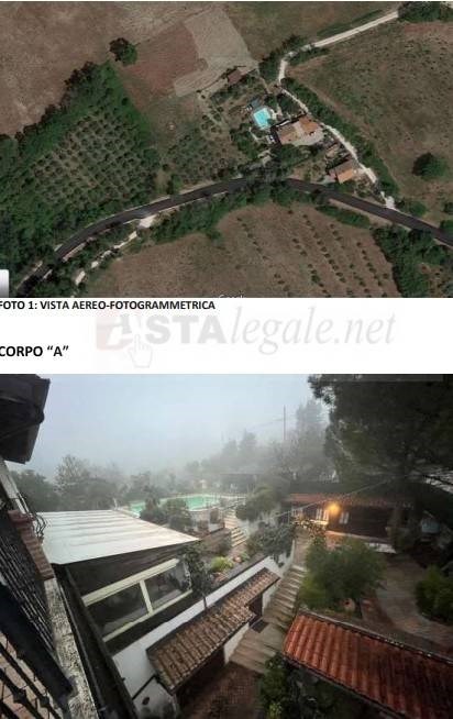 casa indipendente in vendita a Tolentino