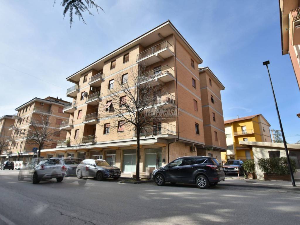 appartamento in vendita a Tolentino