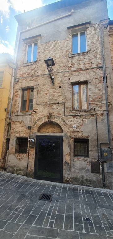 appartamento in vendita a Tolentino