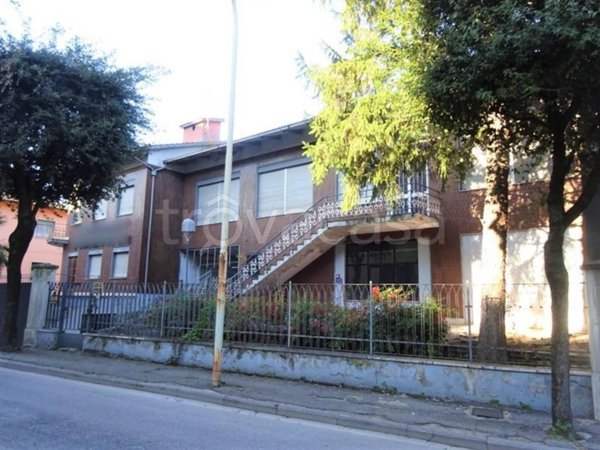 terreno edificabile in vendita a Tolentino