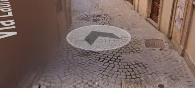 negozio in vendita a Tolentino