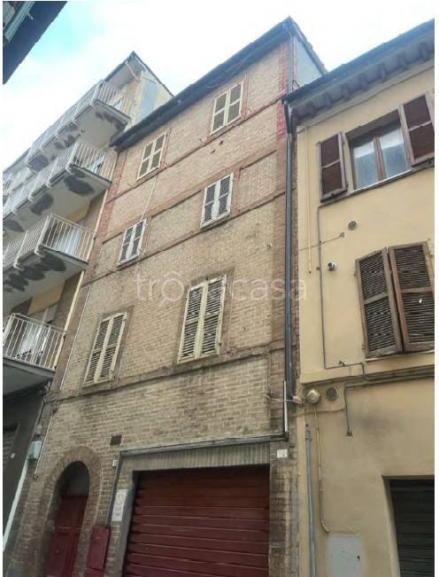 appartamento in vendita a Tolentino