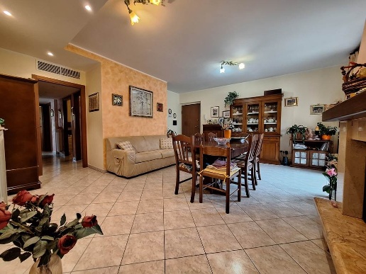 appartamento in vendita a Tolentino