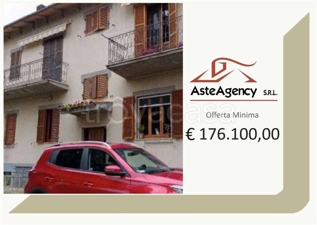 casa indipendente in vendita a Tolentino in zona San Martino