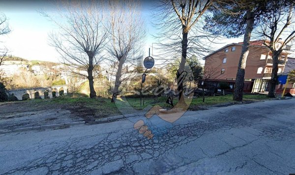 terreno edificabile in vendita a Tolentino