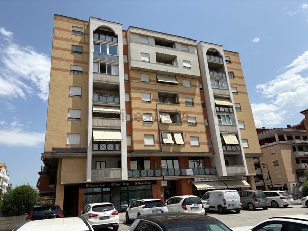 appartamento in vendita a Tolentino