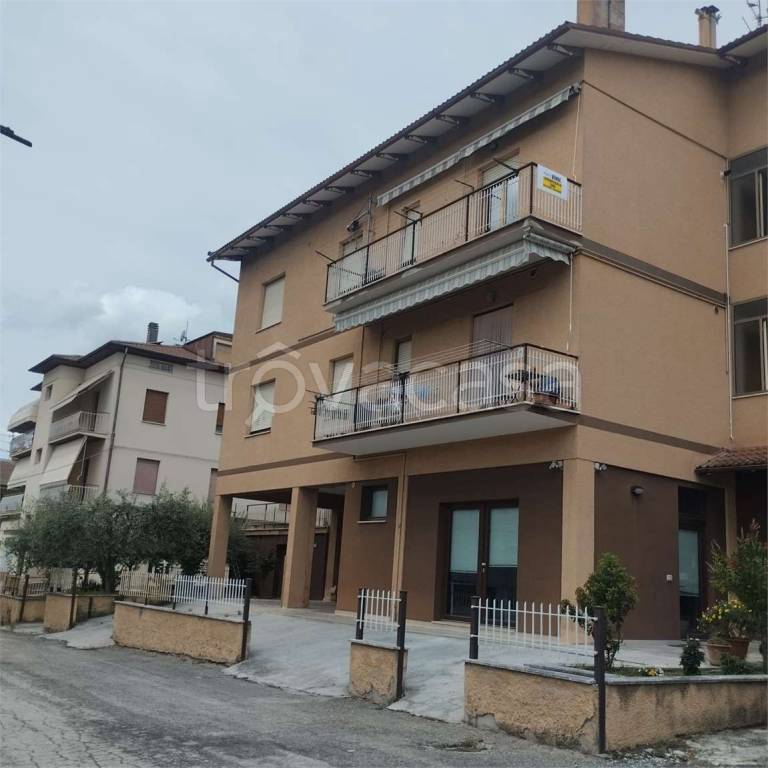 appartamento in vendita a Tolentino