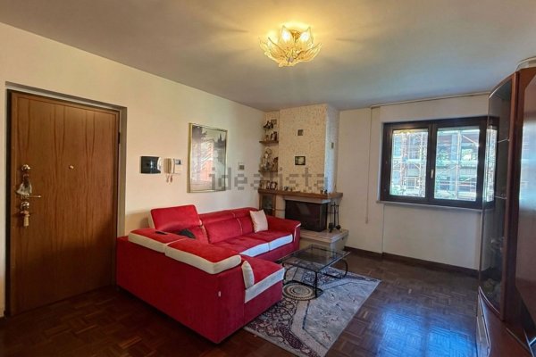 appartamento in vendita a Tolentino in zona Portanova