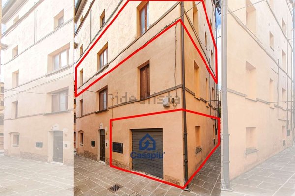 appartamento in vendita a Tolentino in zona Pace