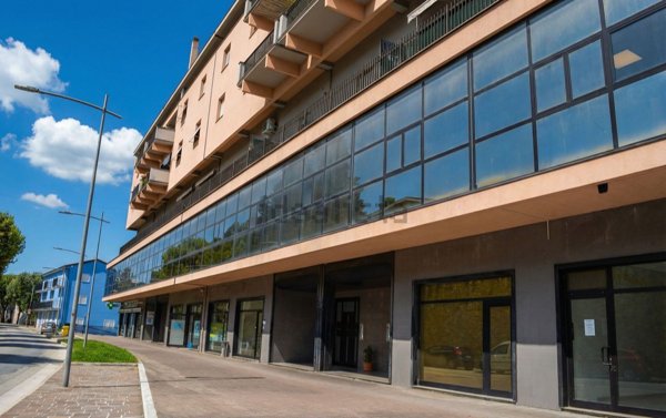 appartamento in vendita a Tolentino in zona Portanova