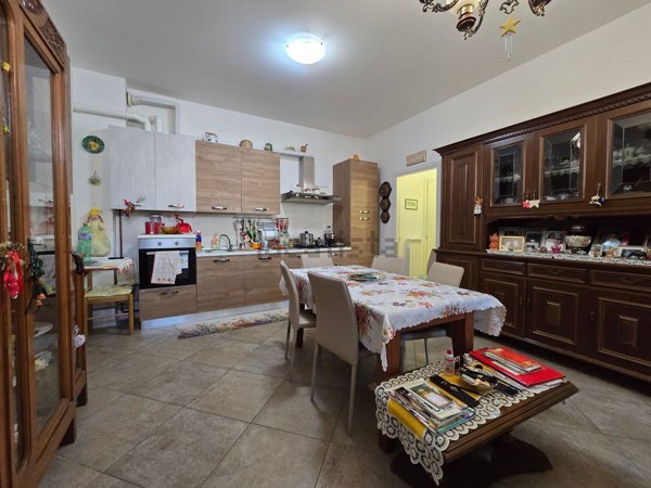appartamento in vendita a Tolentino in zona Pace