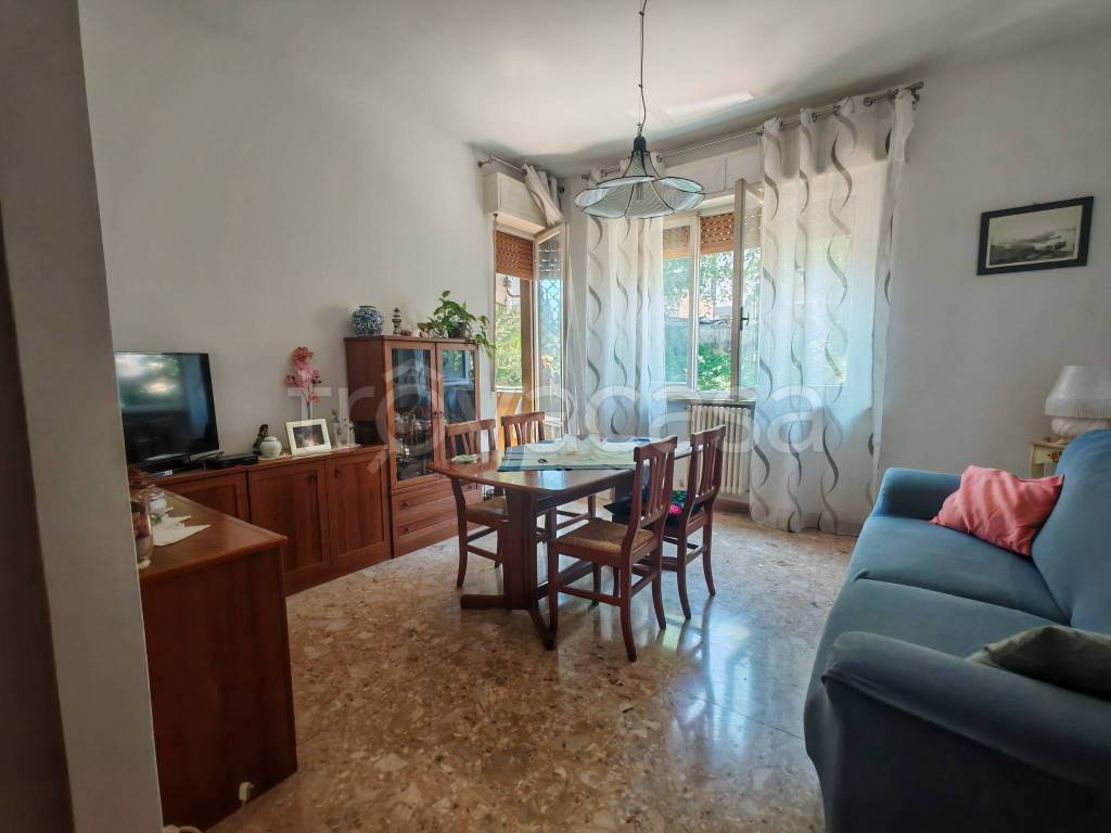 appartamento in vendita a Tolentino in zona Le Grazie