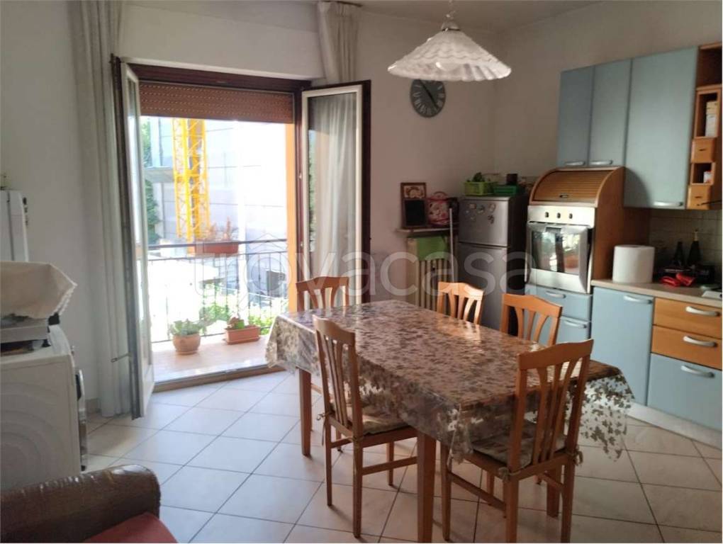 appartamento in vendita a Tolentino in zona Portanova