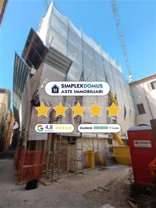 appartamento in vendita a Tolentino in zona Pace