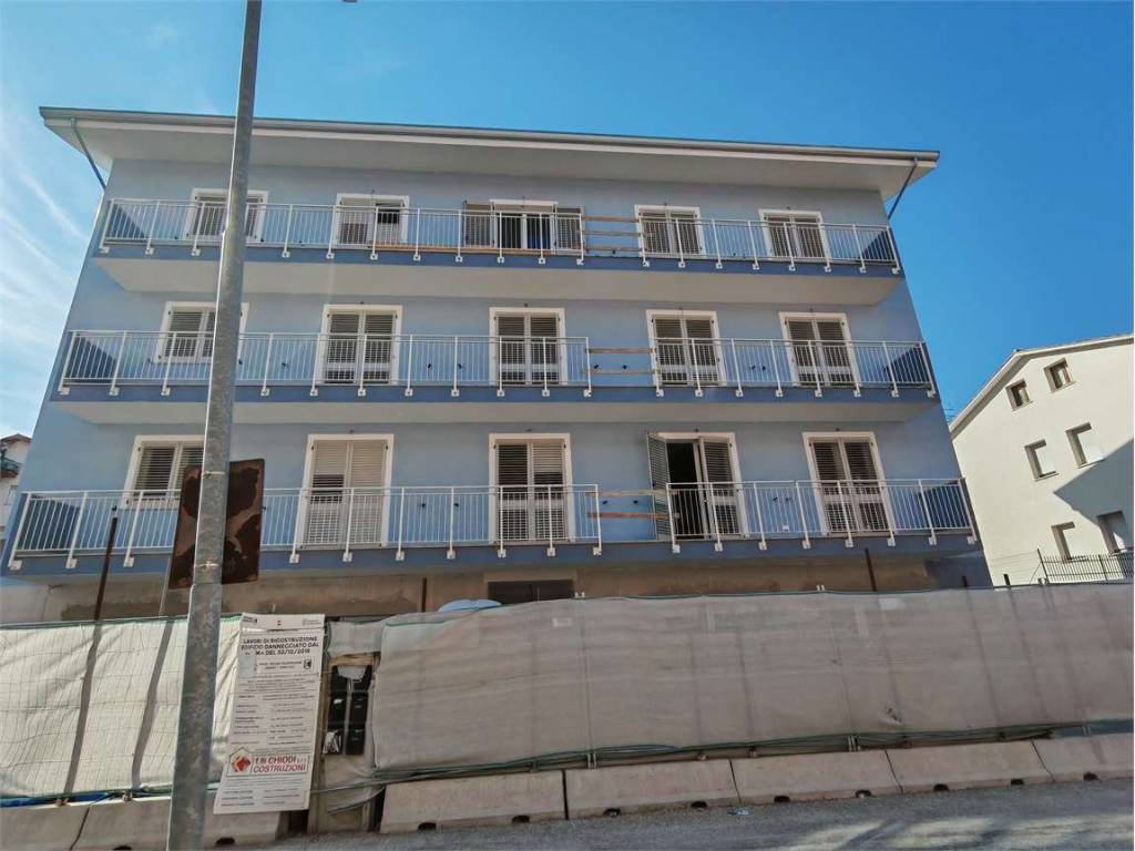 appartamento in vendita a Tolentino in zona Portanova