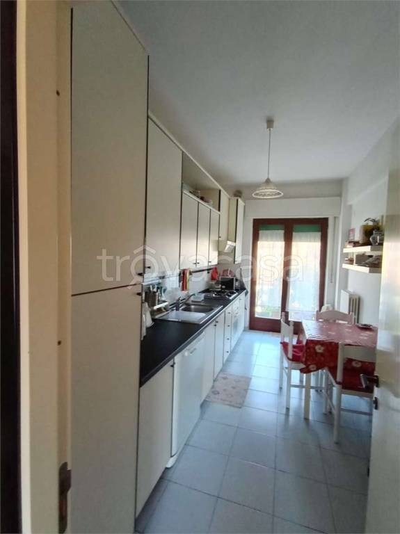 appartamento in vendita a Tolentino in zona Vaglie