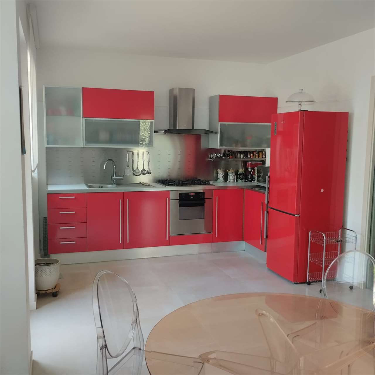 casa indipendente in vendita a Tolentino in zona Portanova
