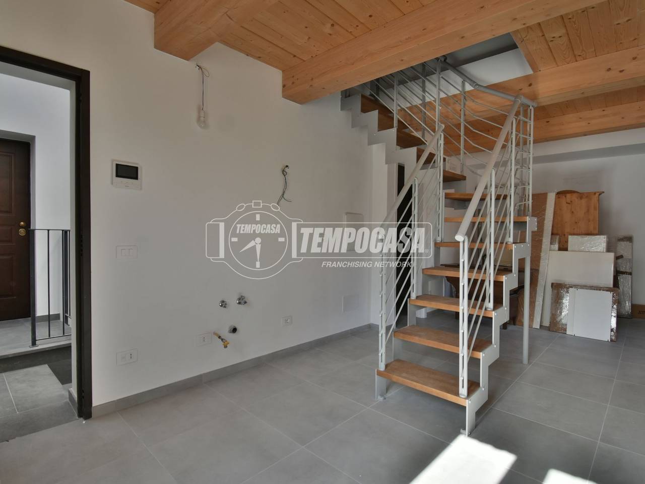 appartamento in vendita a Tolentino in zona Pace