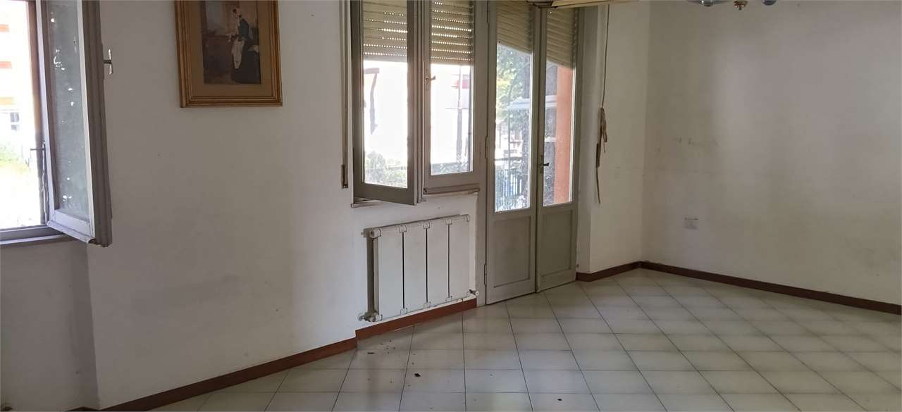 appartamento in vendita a Tolentino in zona Vaglie