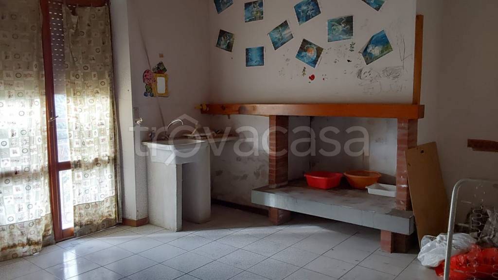 appartamento in vendita a Treia in zona Passo di Treia