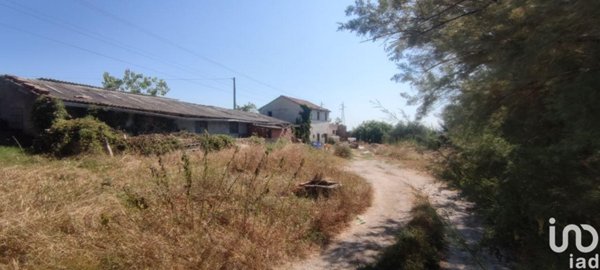 casa indipendente in vendita a Treia in zona Camporota