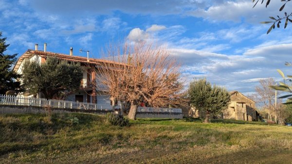 casa indipendente in vendita a Treia