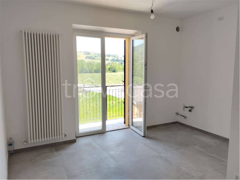 appartamento in vendita a Treia in zona Passo di Treia