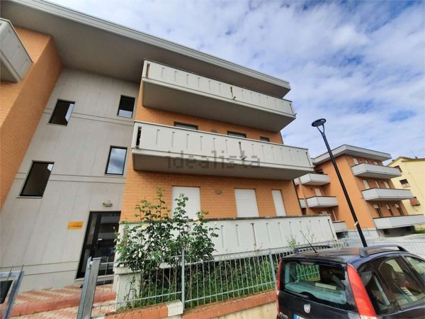 appartamento in vendita a Treia in zona Chiesanuova