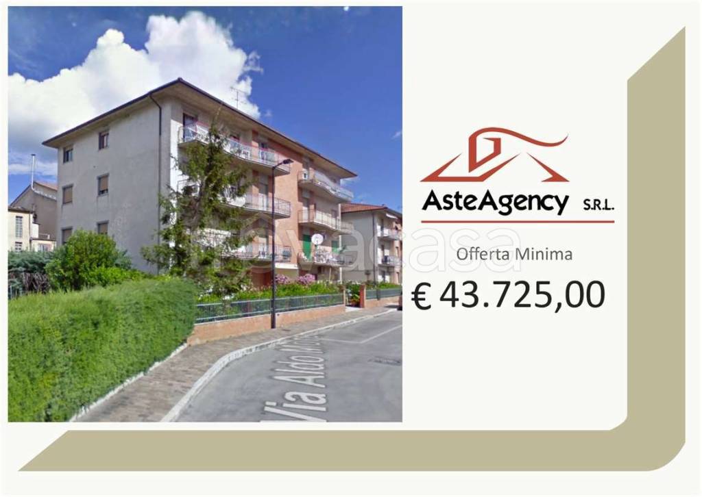 appartamento in vendita a Treia in zona Passo di Treia