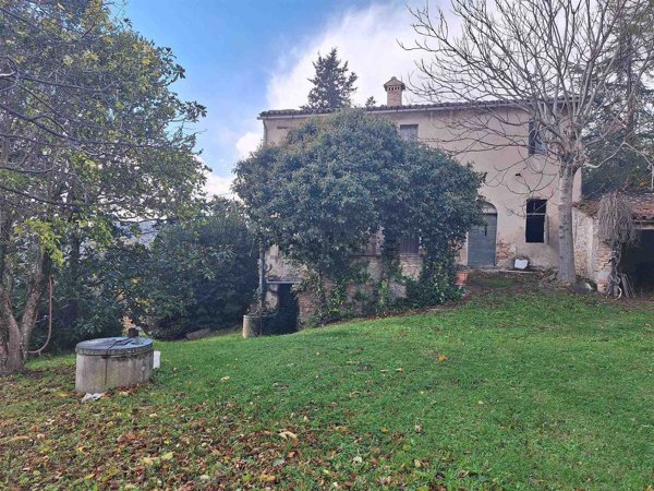 casale in vendita a Treia