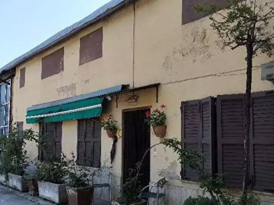 casa indipendente in vendita a Treia