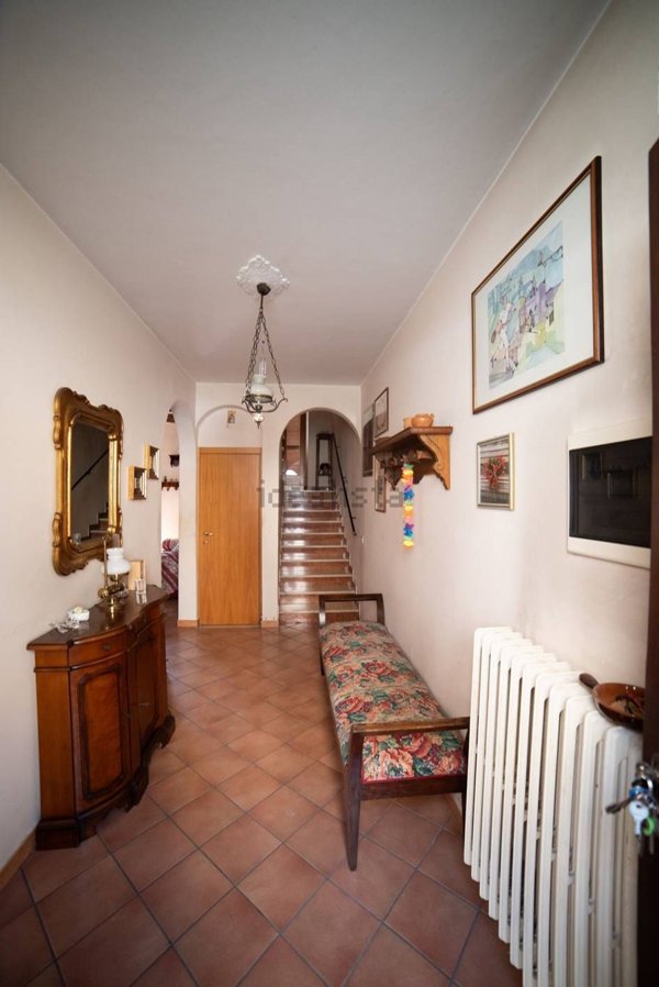 casa indipendente in vendita a Treia