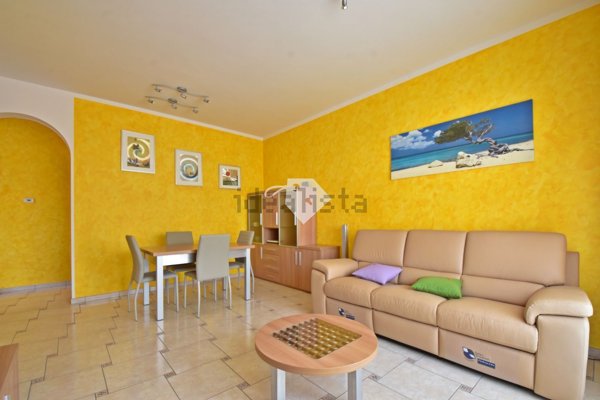 appartamento in vendita a Treia in zona Chiesanuova