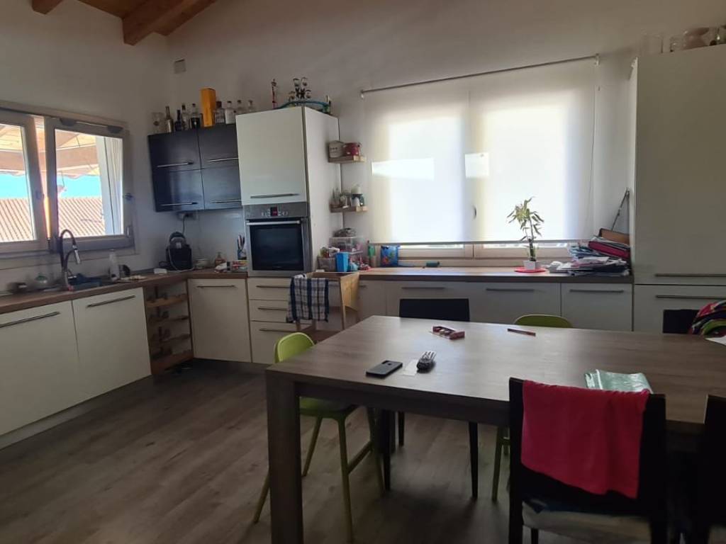 casa indipendente in vendita a Treia in zona Passo di Treia