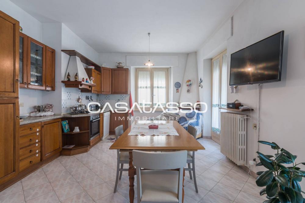 casa indipendente in vendita a Treia