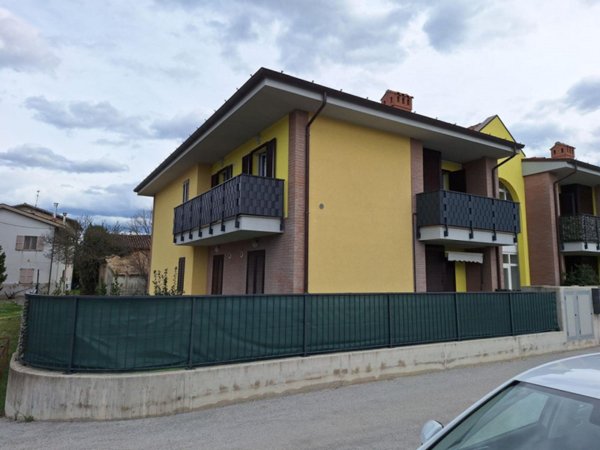appartamento in vendita a Treia in zona Passo di Treia