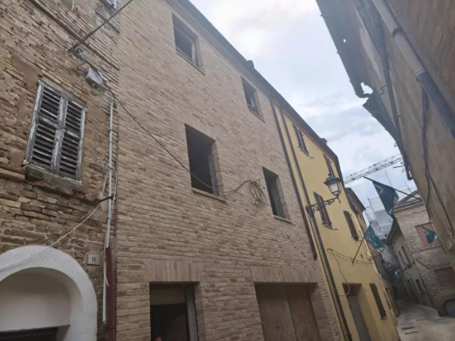 casa indipendente in vendita a Treia