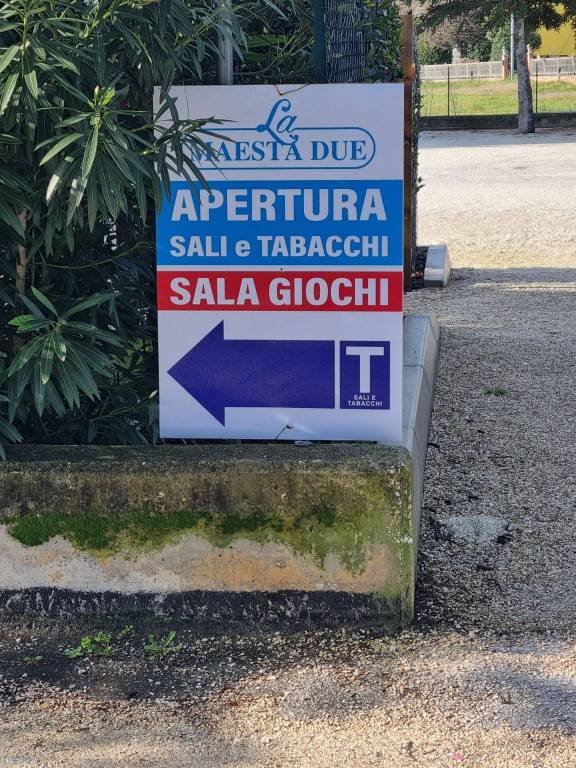 appartamento in vendita ad Urbisaglia in zona Maestà