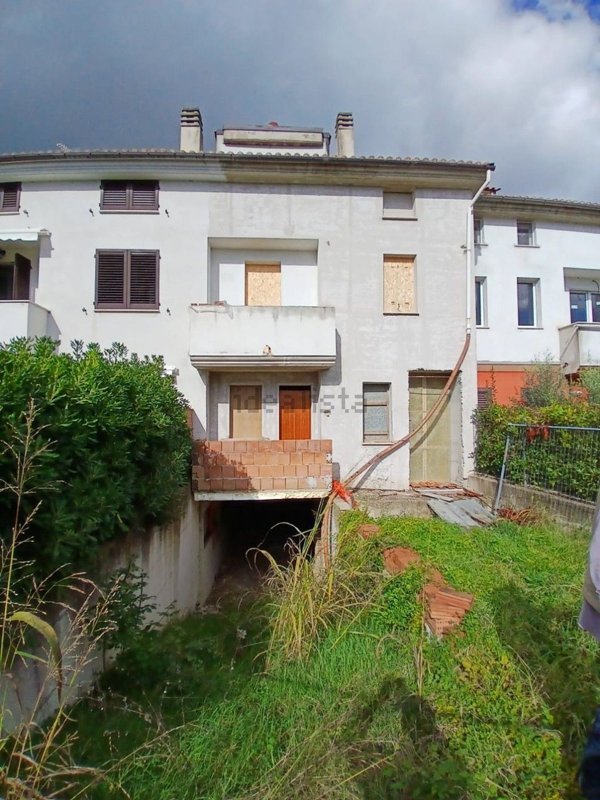casa indipendente in vendita ad Urbisaglia