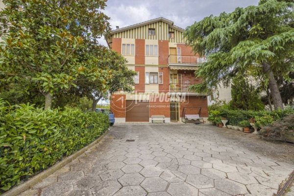 casa indipendente in vendita ad Urbisaglia