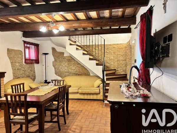 casa indipendente in vendita ad Urbisaglia